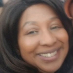 Meet your Posher, Shana